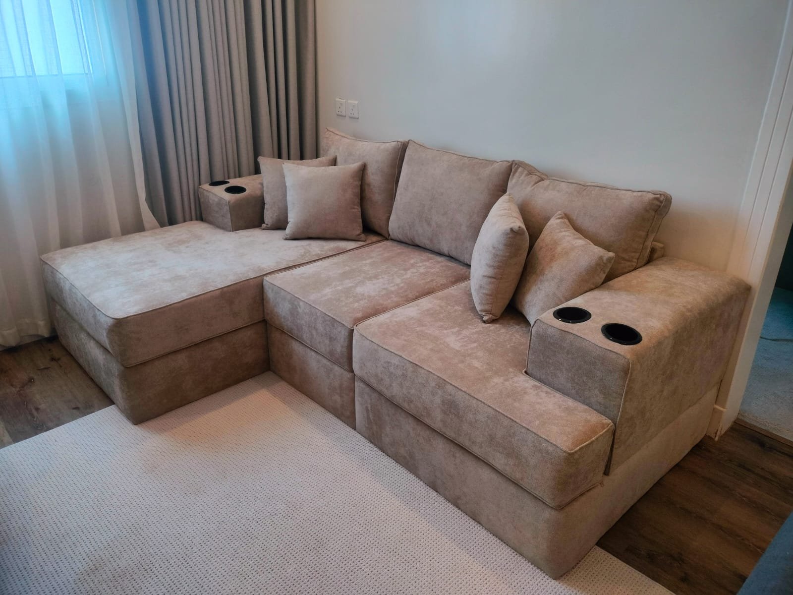 Select طقم أريكة عصري من ايكيا – Modern sofa set from IKEA طقم أريكة عصري من ايكيا – Modern sofa set from IKEA