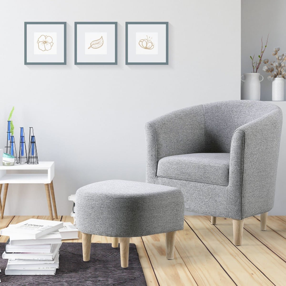 طاولات ومقاعد بوف – Tables and pouf chairs